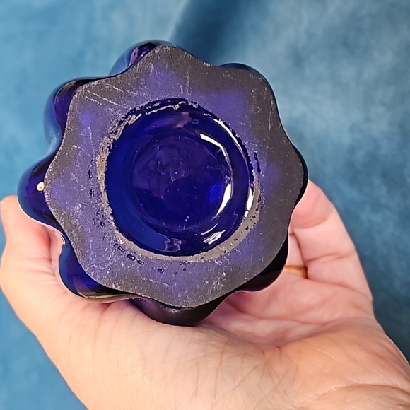 MCM swung vase, cobalt blue, 11" tall, great condition. - Picture 5 of 7